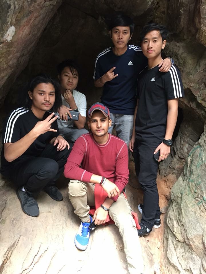 9CE6ABE1-9669-410B-9BCF-532D75794B59